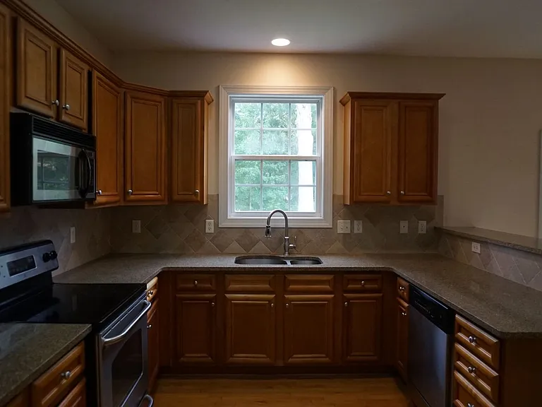 125 Creeks Edge Dr — Photo 18