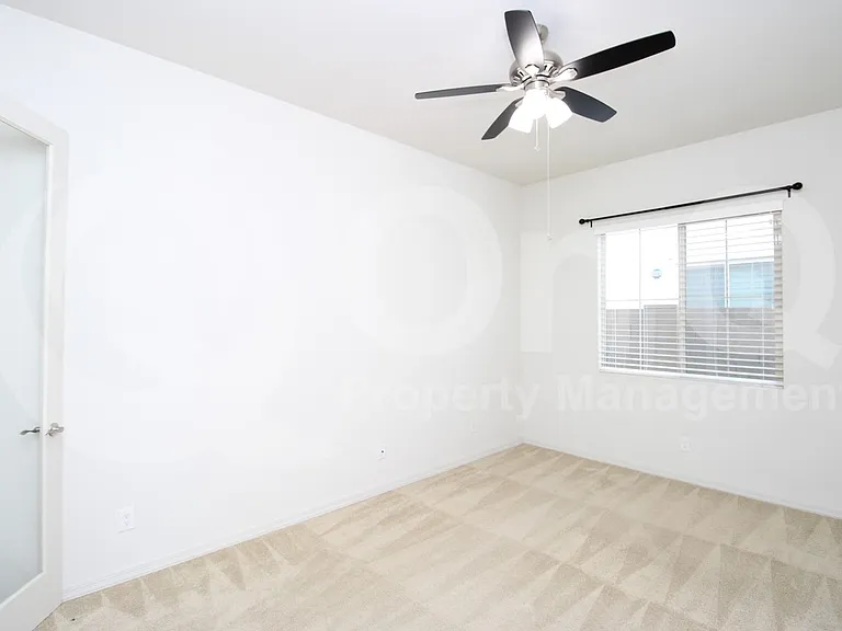1863 E Canyon Way — Photo 13