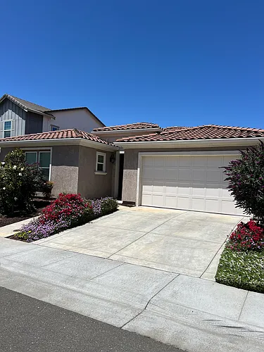 4436 Hummingbird Cir Photo 1 4436 Hummingbird Cir Photo 1