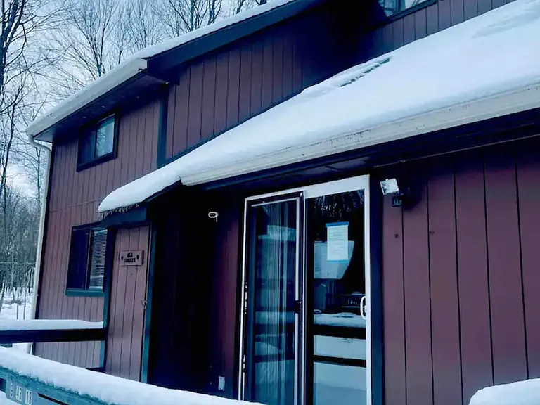 124 Tepee Dr — Photo 23