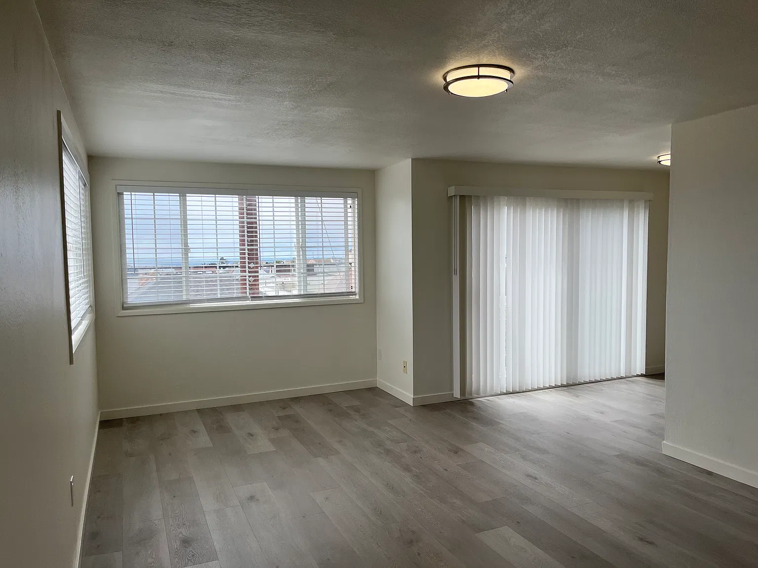 1 bed, $3,300 — Photo 3