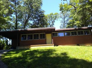 1036 Silverwood Rd NW, Roanoke, VA 24017