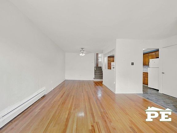 4th image of 2667 E 24th St