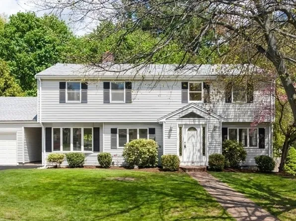 27 Rolling Ln, Needham, MA 02492