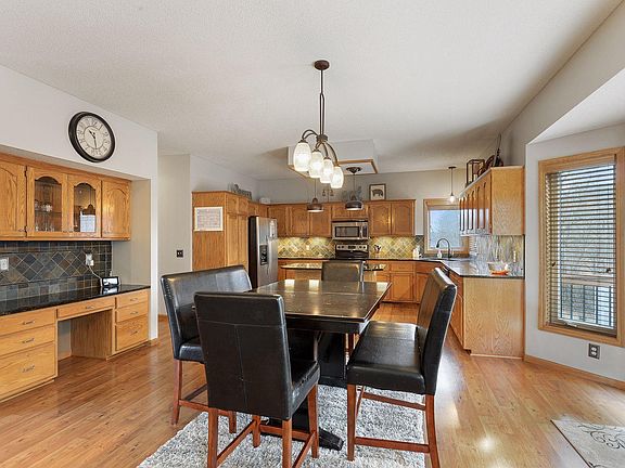5th image of 2180 129th Ct NE