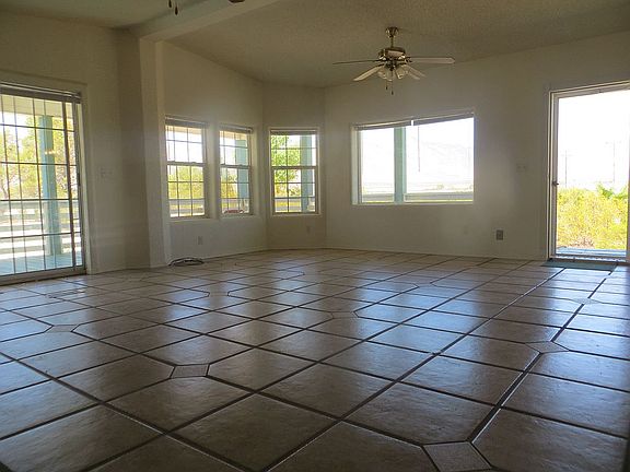 Huge Livingroom Custom Floor