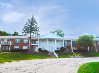 3333 Moores River Dr APT 711, Lansing, MI
