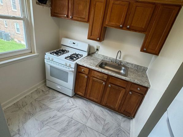 1910 Ramblewood Rd APT D