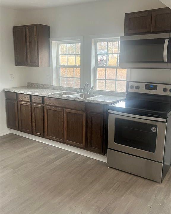 2nd image of 745 Friendly Rd