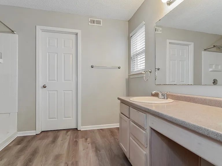 10867 Delphi Dr — Photo 11