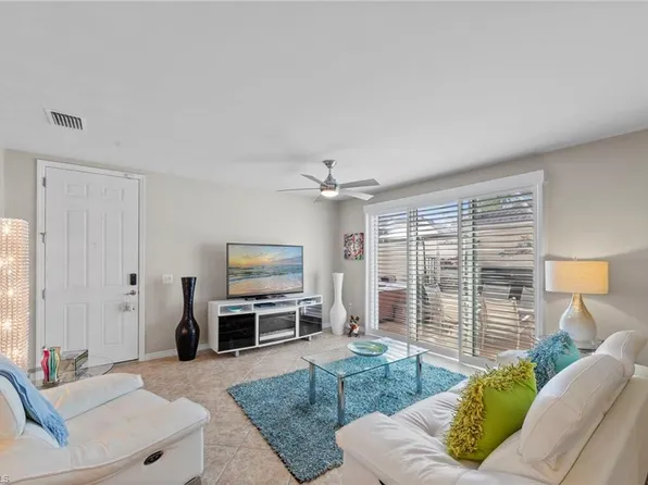 15263 Laughing Gull LN, BONITA SPRINGS, FL 34135