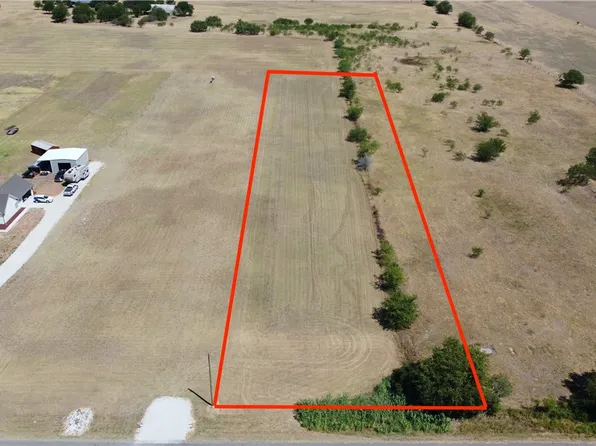 2641 Bode Rd, West, TX 76691