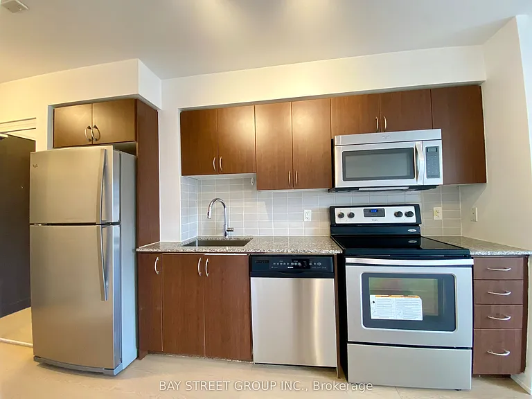 370 Highway 7 E #925 — Photo 6