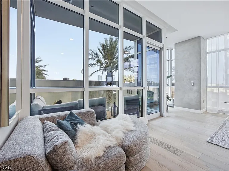 4575 Dean Martin Dr #307 — Photo 14