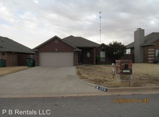 204 NW Cherry Ave, Cache, OK 73527