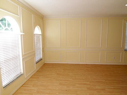 2nd image of 27452 Sky Lake Cir