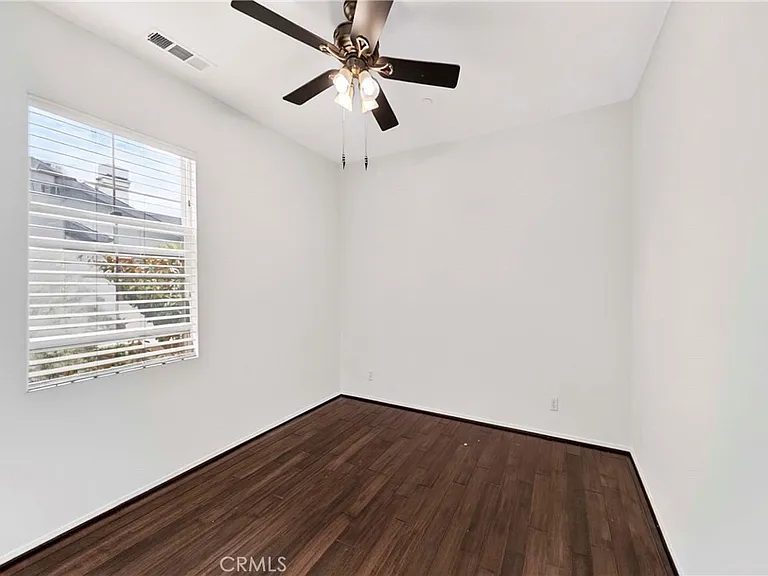 2068 Owens Dr — Photo 20