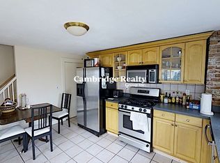 60 Atherton St #2T, Somerville, MA 02143