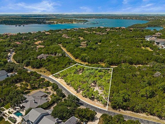2nd image of 17609 Regatta View Dr