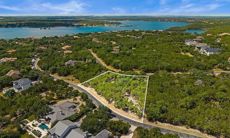 1st image of 17609 Regatta View Dr
