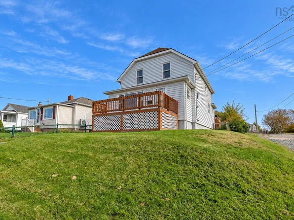 326 Lingan Rd, Sydney, NS B1N 1W3