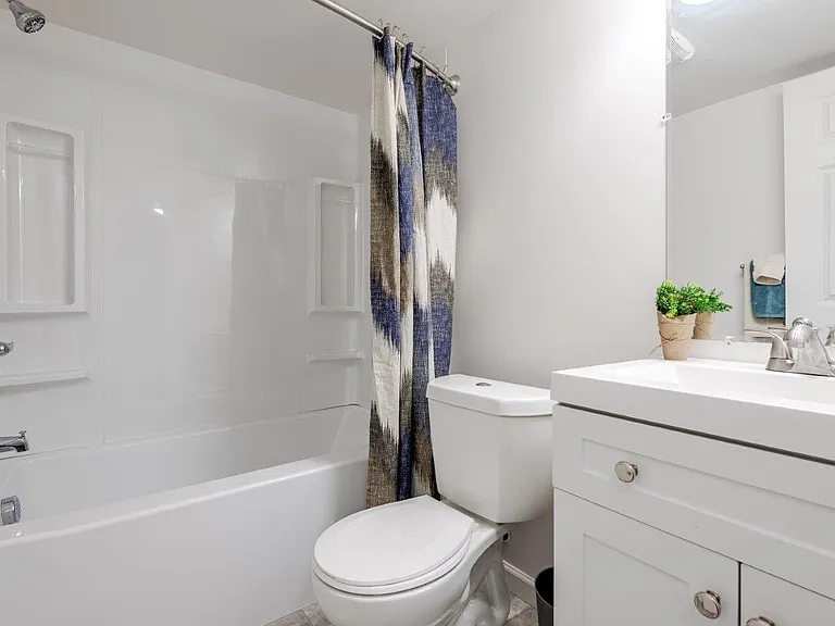 Penbrooke Meadows Apartment Homes — Photo 9
