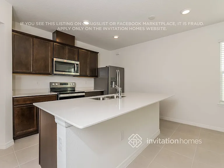 16390 Grey Pine Dr — Photo 8
