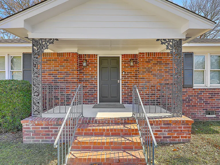 616 Semaht St — Photo 20