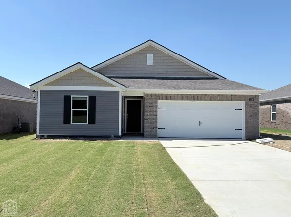 3506 Hawthorn Way, Paragould, AR 72450