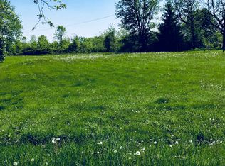 7010 Akron Rd, Lockport, NY 14094