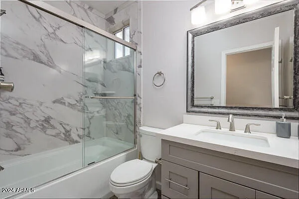 1568 E San Remo Ave — Photo 44