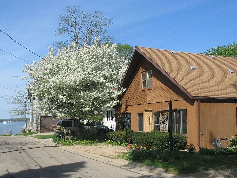 1st image of 4512 Lakeview Ave