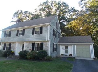59 Oak Ridge Rd, Reading, MA 01867