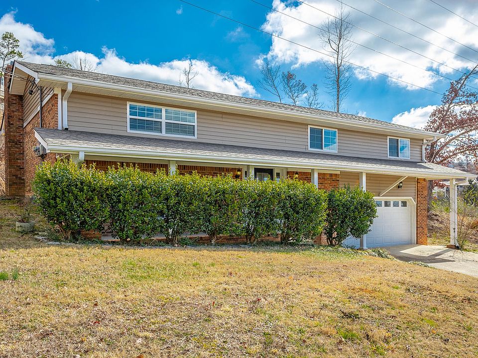 8214 Holly Crest Dr, Chattanooga, TN 37421 Zillow