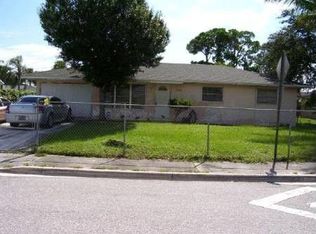 17266 Roosevelt Rd, Jupiter, FL 33458