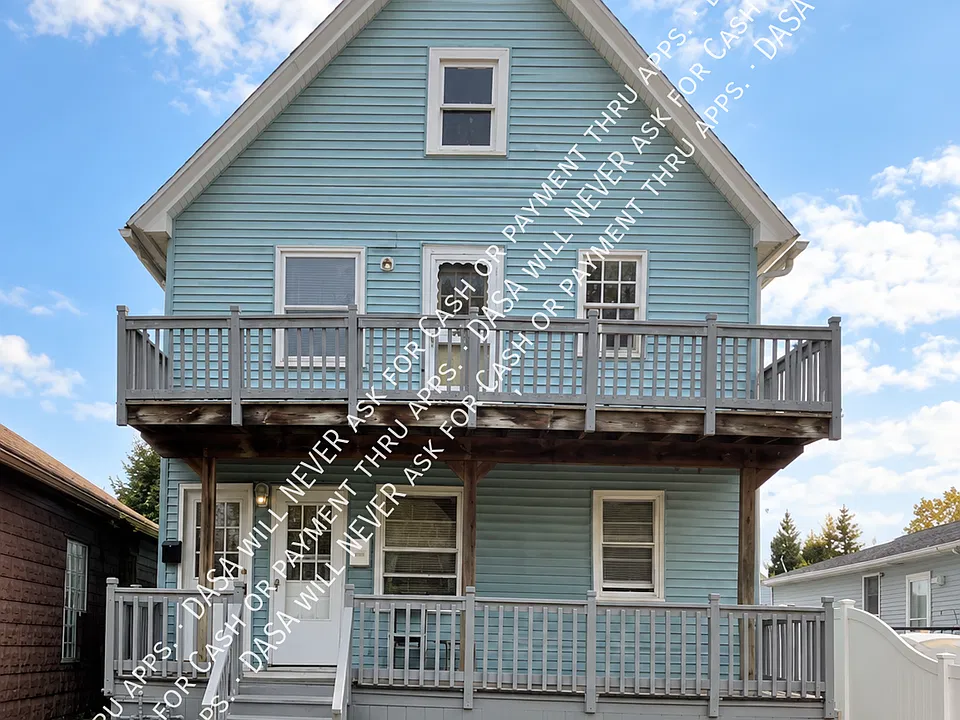 107 Oconnor Ave #UPPER