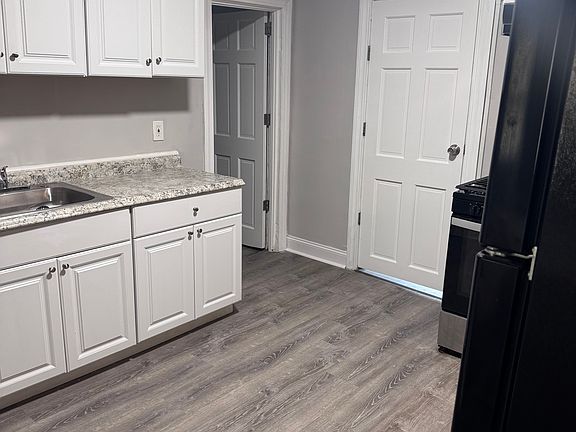 2nd image of 25 N Swan St #1