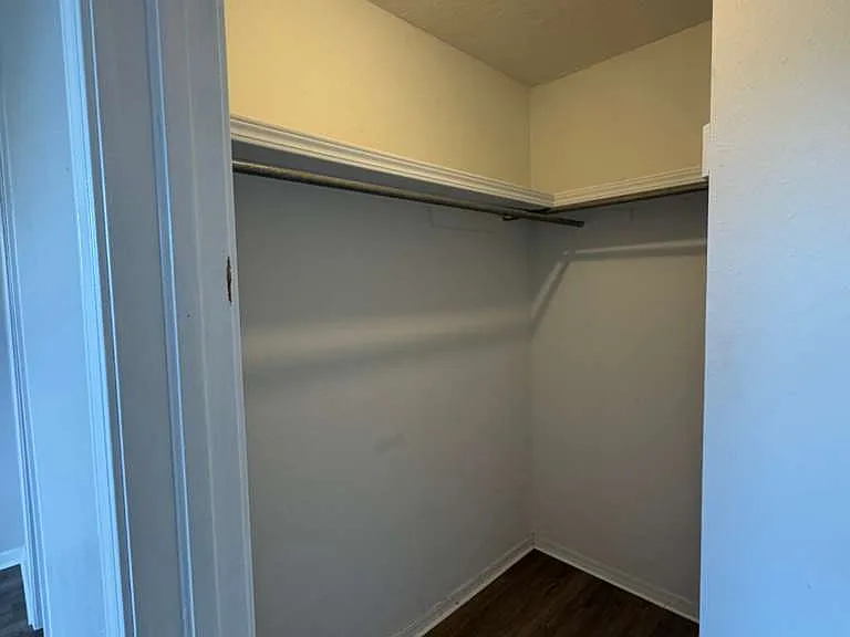 5401 NW King Richard Ave #B — Photo 19