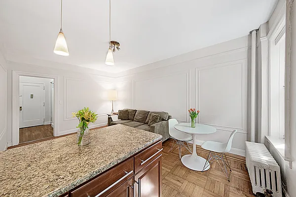 Sold by Compass | media 2