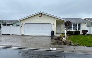 1st image of 347 Marian Ave #33