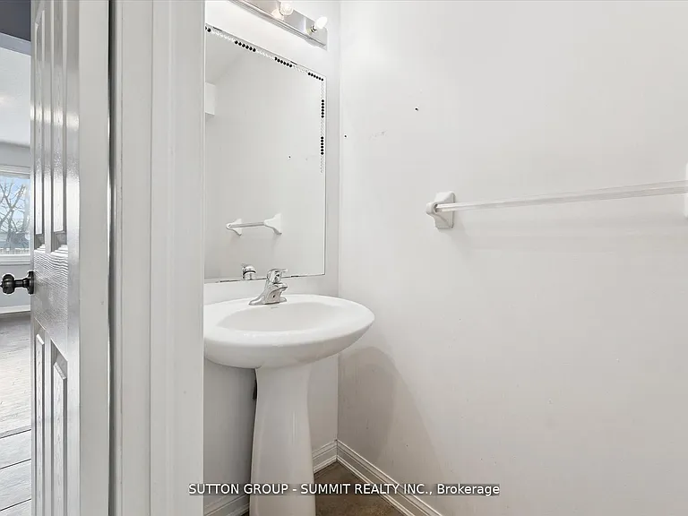 71 Garth Massey Dr #4 — Photo 7