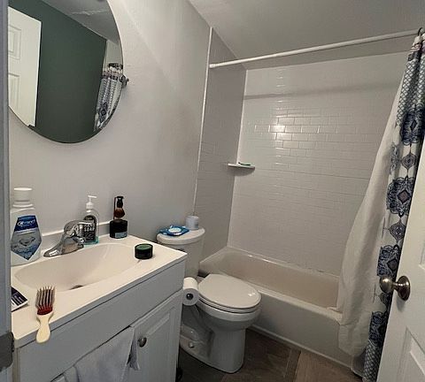 4th image of 2003 Fairmount Ave APT 2