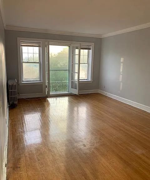 4355 N Paulina St #3 — Photo 1