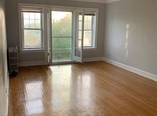 4355 N Paulina St APT 3, Chicago, IL 60613