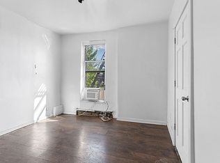 561 Clinton St #1B, Brooklyn, NY 11231