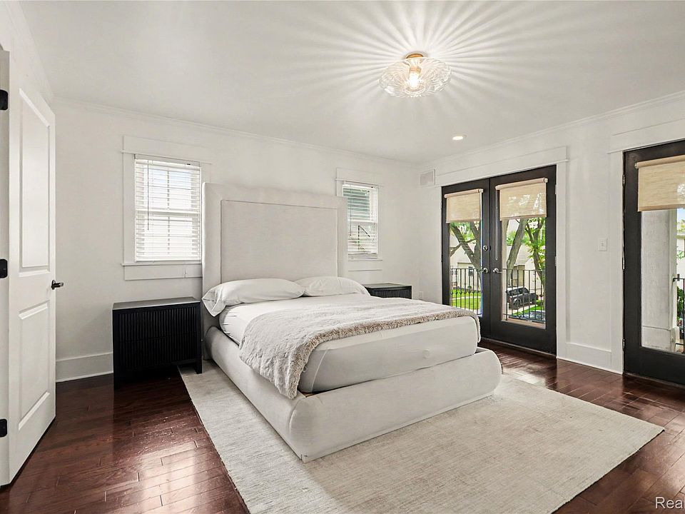 1389 Bird Ave, photo 20