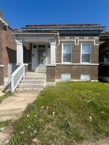 3711 Gravois Ave, Saint Louis, MO, 63116