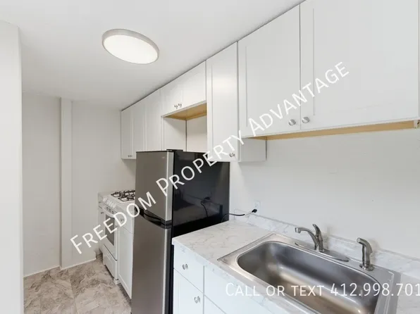 10 Iron St APT 3C, Canonsburg, PA 15317