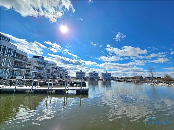 3rd image of 2713 S Harbor Bay Dr #1212