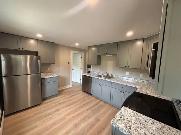 The Bryant, 219 Waldo Ave #3, Belfast, ME 04915